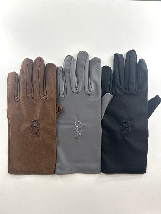 Rose-embroided Gloves